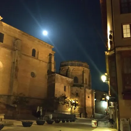 Oda ve Kahvaltı Osante Labastida