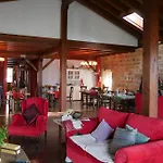 Alojamento de Acomodação e Pequeno-almoço Osante Labastida